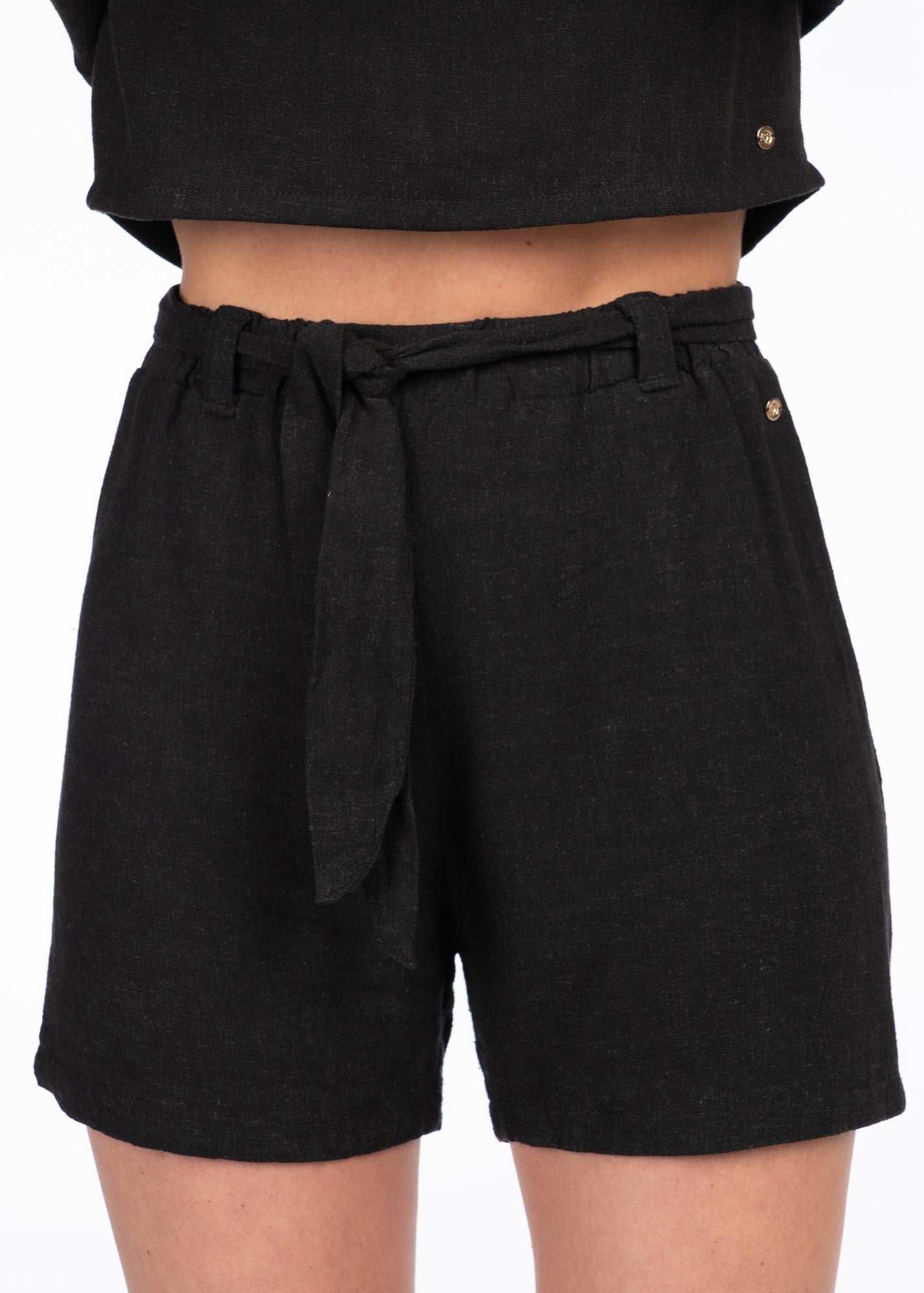 LINEN SHORT BLACK